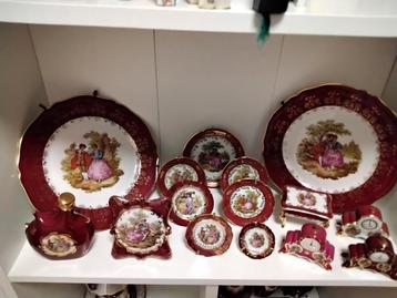 24 delige mooie France limoges porseleinen items beschikbaar voor biedingen