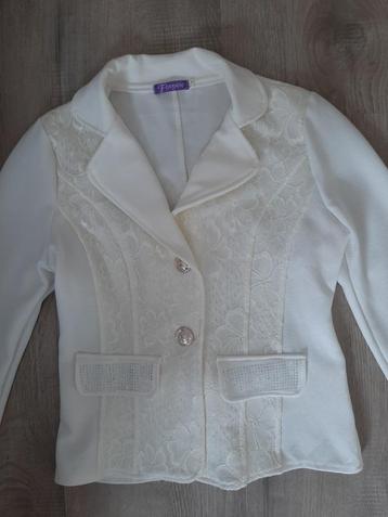 Prachtige super mooie nieuwe dames witte jasje (maat M) beschikbaar voor biedingen