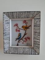 Schilderijtje op glas. Vogeltjes. Oud., Huis en Inrichting, Ophalen of Verzenden, Gebruikt, Schilderij, Minder dan 50 cm