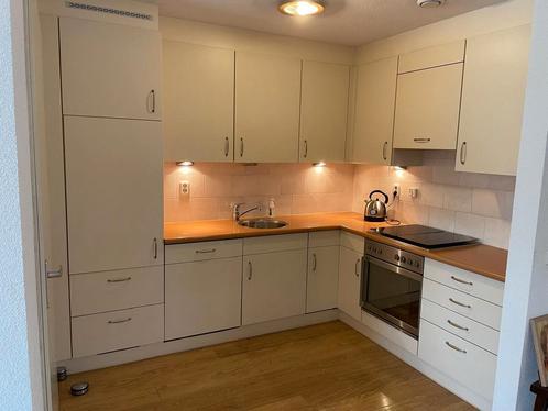 Keuken, merk Schröder Perfect, vanille van kleur, Huis en Inrichting, Keuken | Complete keukens, Gebruikt, Ophalen