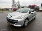 Peugeot 207 CC 1.6 VTi Première, Auto's, Peugeot, Voorwielaandrijving, 65 €/maand, Gebruikt, Zwart