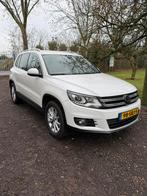 Volkswagen Tiguan 1.4 TSI Sport en Style 160PK 2011 Wit NAP, Voorwielaandrijving, Euro 5, 15 km/l, 1800 kg