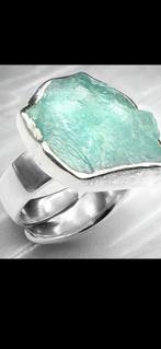 Sterling zilveren ring met ruwe Aquamarijn., Nieuw, 17 tot 18, Met edelsteen, Dame
