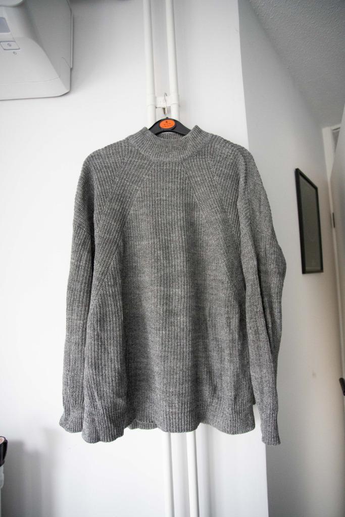 Grijze col trui H&M maat M, lang model, Kleding | Dames, Truien en Vesten, Gedragen, Maat 38/40 (M), Grijs, Ophalen of Verzenden
