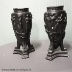 Set antieke ebonized urnen van gips, Minder dan 50 cm, Overige materialen, Gebruikt, Ophalen of Verzenden