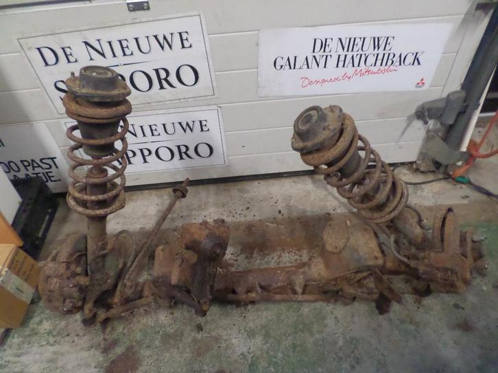Complete Voortrein Mitsubishi Celeste & Lancer 1975-1982, Auto-onderdelen, Ophanging en Onderstel, Mitsubishi, Gebruikt, Ophalen