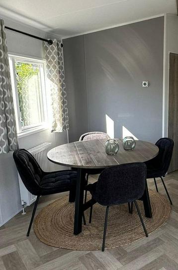 Eettafel Rond Hout beschikbaar voor biedingen