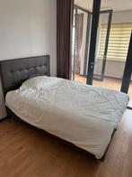 Gratis 140x200 oud boxspringbed met topper nep leer slijtage, Ophalen, Gebruikt, Tweepersoons, 140 cm