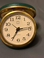 Vintage Hema Reiswekker - Groen met 2 Jewels, Antiek en Kunst, Antiek | Klokken, Ophalen of Verzenden