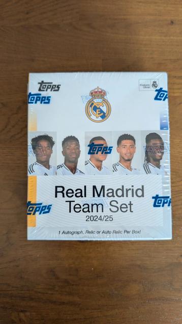 Topps Real Madrid Team Set 2024/25 - Sealed Box beschikbaar voor biedingen