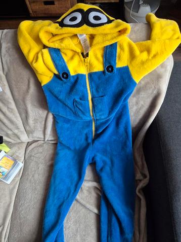 Minions Onesie Maat 122/128 beschikbaar voor biedingen