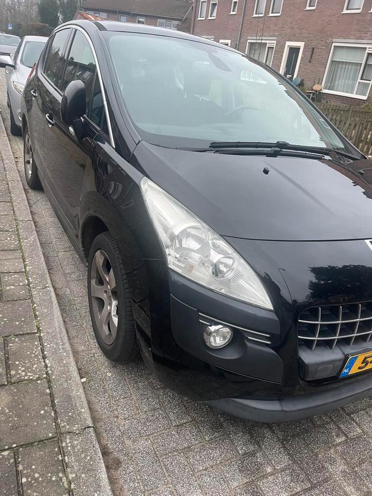 Peugeot 3008 1.6 THP 2010 Zwart 136.000 km, Auto's, Peugeot, Benzine, C, MPV, Handgeschakeld, Origineel Nederlands, Zwart, Zwart