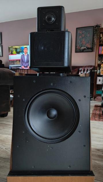 Kef 105.1 Set beschikbaar voor biedingen