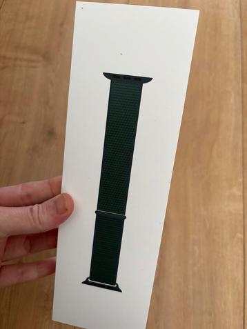 Apple watch sportband beschikbaar voor biedingen