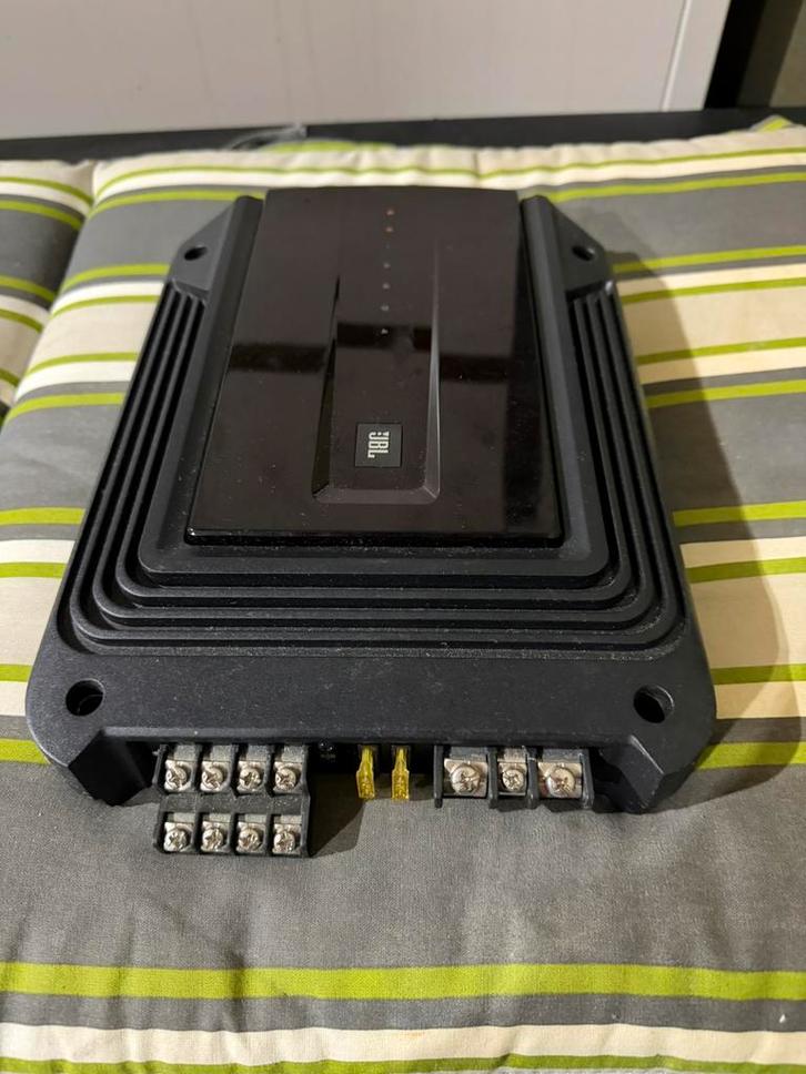 JBL Speaker Versterker GX-A604, Auto diversen, Autospeakers, Zo goed als nieuw, Ophalen of Verzenden