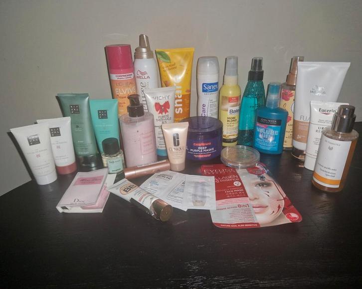 Veel (bijna) volle beauty producten (haar / make-up etc), Sieraden, Tassen en Uiterlijk, Uiterlijk | Cosmetica en Make-up, Zo goed als nieuw