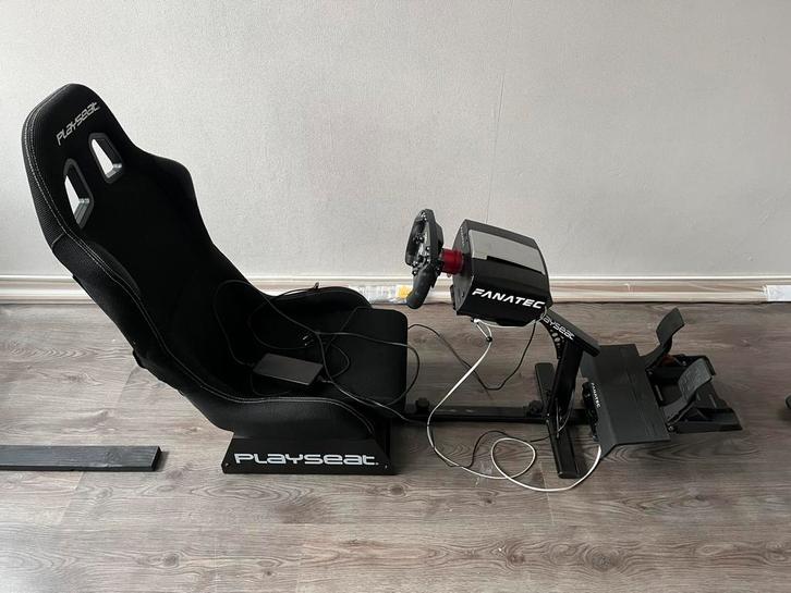 Complete fanatec racesim, Spelcomputers en Games, Games | Pc, Gebruikt, Racen en Vliegen, 1 speler, Vanaf 3 jaar, Ophalen