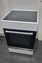 Bosch keramisch fornuis met heteluchtoven, Ophalen, Keramisch, 4 kookzones, Zo goed als nieuw