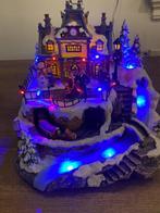 Mooi groot kerstdorp, Diversen, Kerst, Ophalen of Verzenden, Zo goed als nieuw