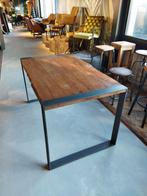 Boomstam Eikenhouten Tafel Rustiek Platteland Ijzer, Ophalen of Verzenden