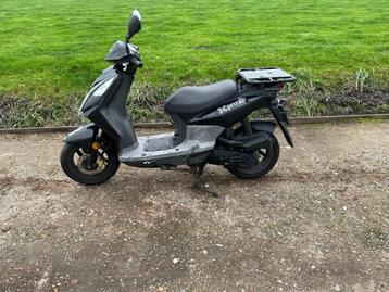 Sym xpro beschikbaar voor biedingen