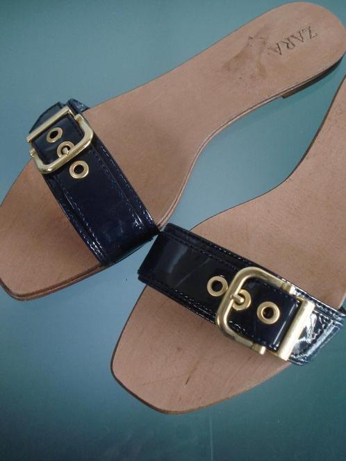 GRATIS VERZENDEN | ZARA Nieuwe blauwe slippers 40, Kleding | Dames, Schoenen, Nieuw, Slippers, Blauw, Verzenden