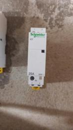Schneider iCT Contactor 25A – 2-polig – 230V AC, Schneider, Overige typen, Nieuw, Ophalen of Verzenden