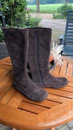 Suede laarzen merrell 38, Kleding | Dames, Schoenen, Ophalen of Verzenden, Zo goed als nieuw, Bruin, Hoge laarzen
