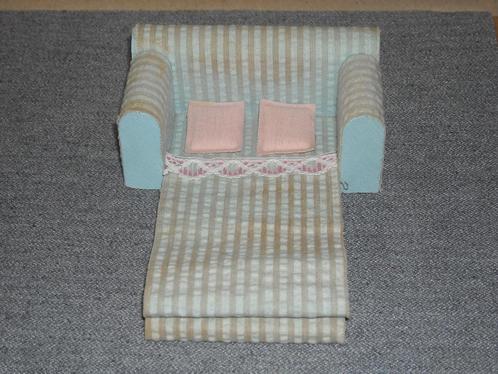 Lundby slaapbank met 2 kussentjes, Verzamelen, Poppenhuizen en Toebehoren, Gebruikt, Poppenhuis, Ophalen of Verzenden