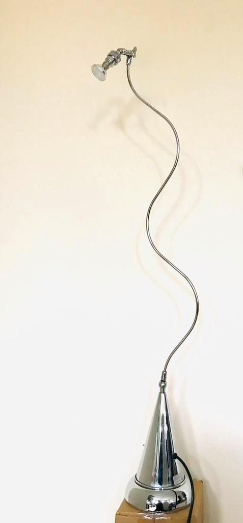 Post Modern Memphis 1980 By Andrea Bastianello - Disegnoluce, Huis en Inrichting, Lampen | Vloerlampen, Zo goed als nieuw, 100 tot 150 cm