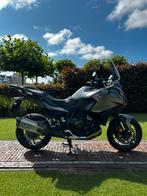 Honda NT1100 A - Nieuwstaat - Incl. Opties & Uitlaat, 2 cilinders, Motorrijbewijs A, Particulier, Handvatverwarming