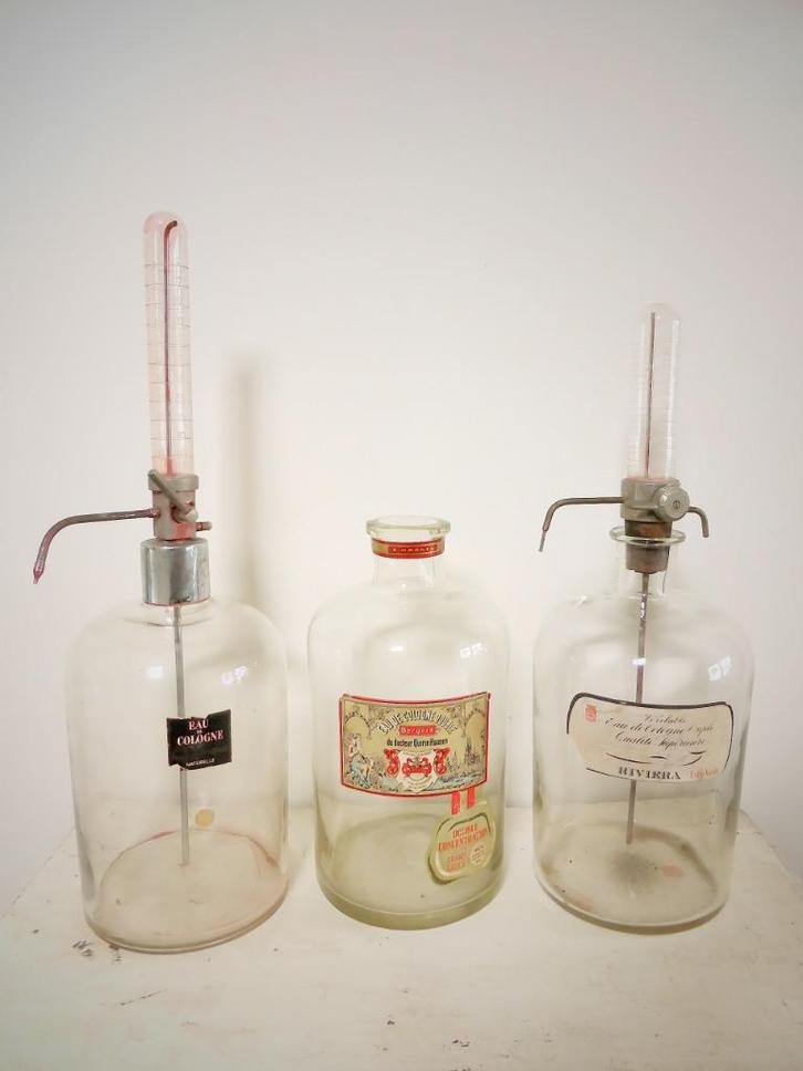 3 grote oude toonbank winkelflessen Eau de Cologne parfum, Antiek en Kunst, Curiosa en Brocante, Ophalen of Verzenden