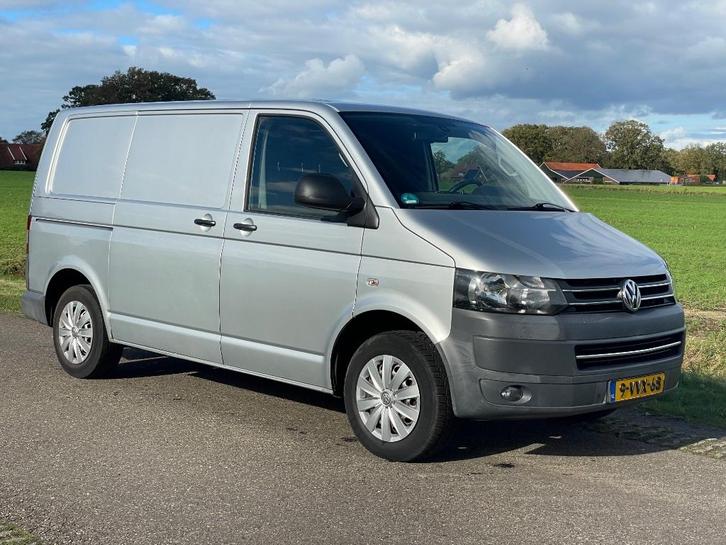 VW Transporter T5 (keurig, geen werkbus!)  2012, Auto's, Bestelauto's, Particulier, ABS, Airbags, Airconditioning, Alarm, Bochtverlichting
