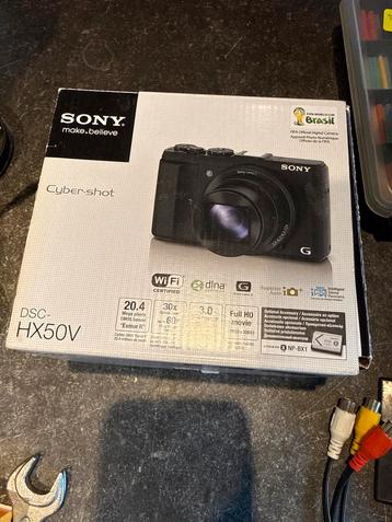 Sony Cyber-shot DSC-HX50V Compact Camera beschikbaar voor biedingen