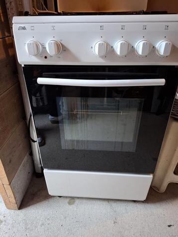 Gasfornuis, oven op stroom  beschikbaar voor biedingen