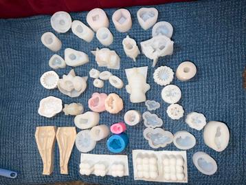 40+ Siliconen Mallen – Voor Kaarsen, Resin, Zeep & DIY Kunst beschikbaar voor biedingen