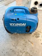 Te koop Hyundai 1kw aggregaat, Doe-het-zelf en Verbouw, Aggregaten, Ophalen of Verzenden, Zo goed als nieuw, Minder dan 5 kVA