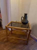 Vintage rotan salontafel met rookglas, Huis en Inrichting, Tafels | Bijzettafels, Minder dan 55 cm, Zo goed als nieuw, Rechthoekig