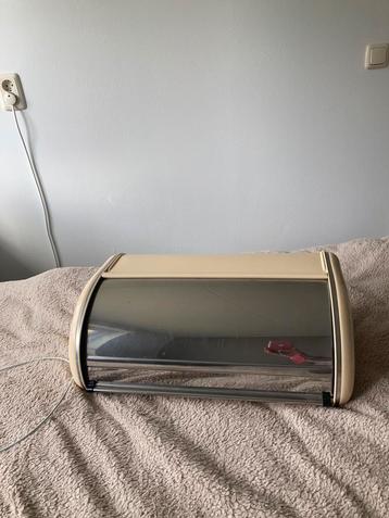 Wesco Grandy broodtrommel amandel kleur beschikbaar voor biedingen