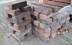 Waaltjes, klinkers. 43 hele en 40 halve., Tuin en Terras, Tegels en Klinkers, Ophalen, Gebruikt, Beton, Klinkers