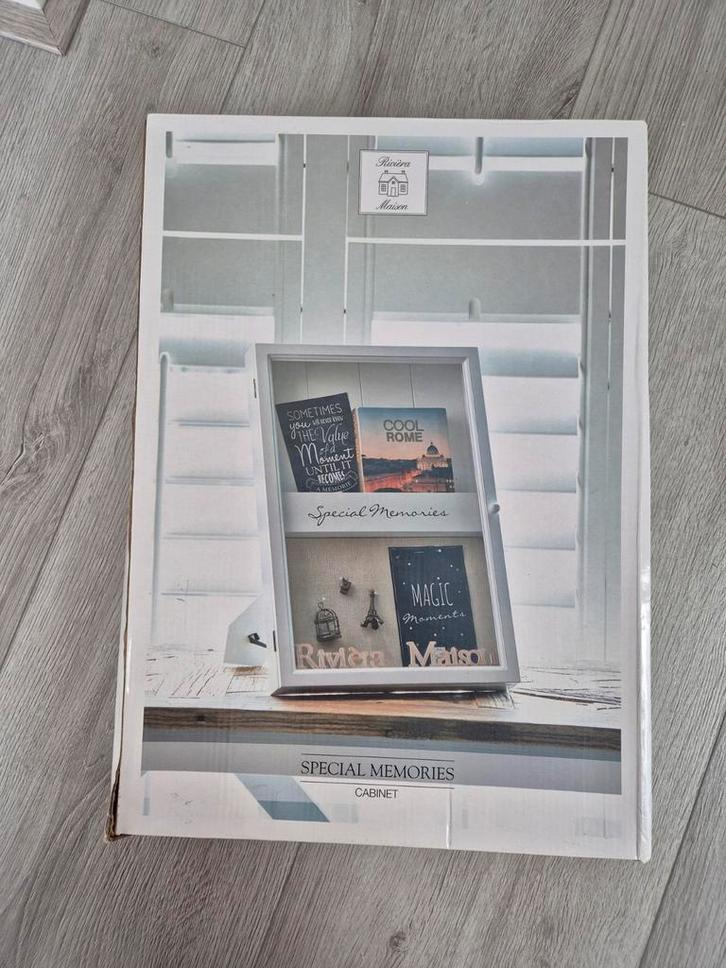 Riviera Maison Special Memories Cabinet, Huis en Inrichting, Woonaccessoires | Lijsten, Nieuw, Minder dan 50 cm, Minder dan 50 cm