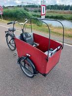 Fijne Bakfiets 4 kids veiligheidsgordels axa slot zitkussens, Fietsen en Brommers, Fietsen | Bakfietsen, Ophalen of Verzenden