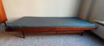 Vintage 60s Daybed in Mooie Conditie, Ophalen, Gebruikt, Eenpersoons, Bruin