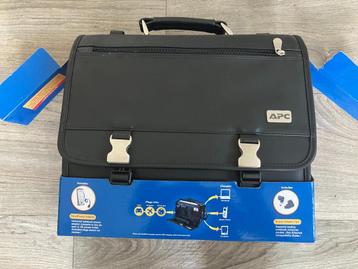 APC Travelpower Case - nieuw beschikbaar voor biedingen