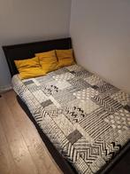 IKEA Twijfelaar Bed + Matras - Rotan Hoofdbord, Huis en Inrichting, Ophalen, Gebruikt, 140 cm, Twijfelaar