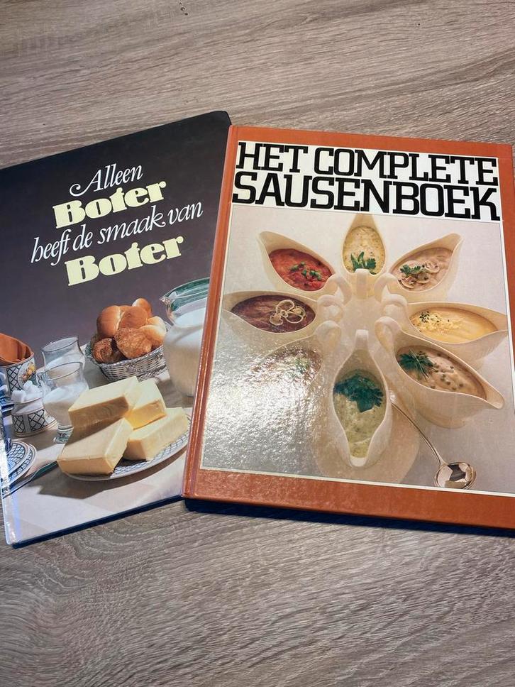 Kookboeken: Alleen Boter & Het Complete Sausenboek, Boeken, Kookboeken, Gelezen, Hoofdgerechten, Europa, Vegetarisch, Ophalen
