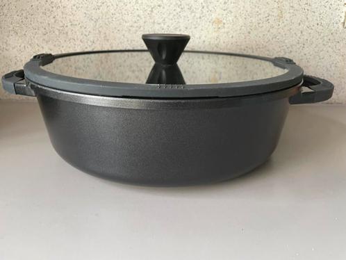 Hoogwaardig hapjes pan zie op foto’s, Huis en Inrichting, Keuken | Potten en Pannen, Nieuw, Wok, Ophalen of Verzenden