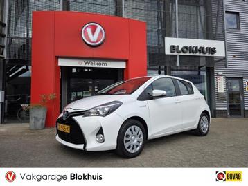 Toyota Yaris 1.5 Hybrid A/T Aspiration | Navi | Clima | Crui beschikbaar voor biedingen