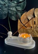 Wierook Boeddha/monnik met open lotusblad ( waxinelicht), Huis en Inrichting, Ophalen of Verzenden, Zo goed als nieuw