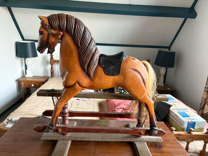 Antiek houten hobbelpaard, Antiek en Kunst, Antiek | Speelgoed, Ophalen